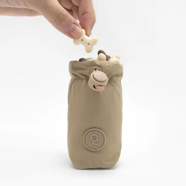 Treats Pouch Arena
